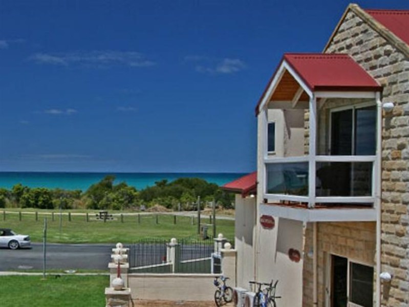 Agoda.com Australia Apartments & Hotels
