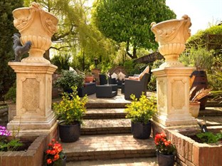 Agoda.com United Kingdom Apartments & Hotels