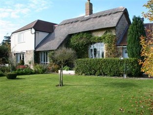 Agoda.com United Kingdom Apartments & Hotels