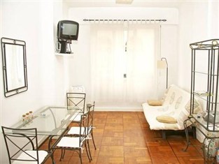 Agoda.com Apartments & Hotels France 