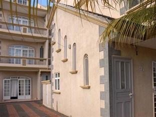 Agoda.com Mauritius Apartments & Hotels