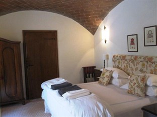 Agoda.com Italy Apartments & Hotels