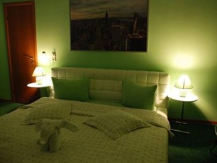 Agoda.com Russia Apartments & Hotels