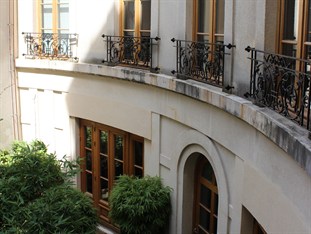 Agoda.com Apartments & Hotels France 