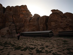 Agoda.com Jordan Apartments & Hotels