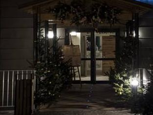 Agoda.com Apartments & Hotels France 