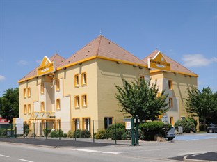 Agoda.com Apartments & Hotels France 
