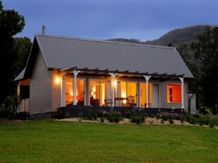 Agoda.com Australia Apartments & Hotels