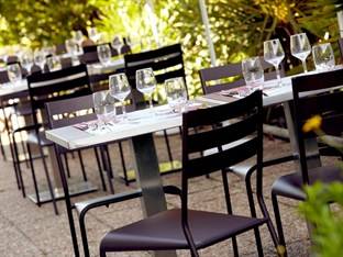 Agoda.com Apartments & Hotels France 