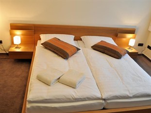 Agoda.com Germany Apartments & Hotels