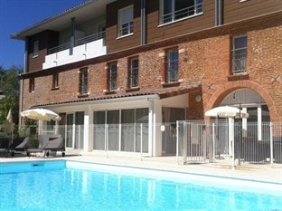 Agoda.com Apartments & Hotels France 
