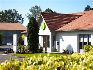 Agoda.com Apartments & Hotels France 