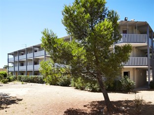 Agoda.com Apartments & Hotels France 