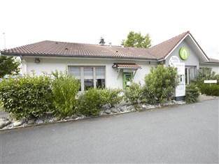 Agoda.com Apartments & Hotels France 