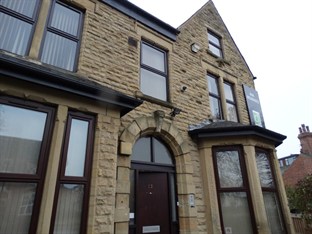 Agoda.com United Kingdom Apartments & Hotels