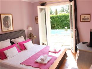 Agoda.com Apartments & Hotels France 