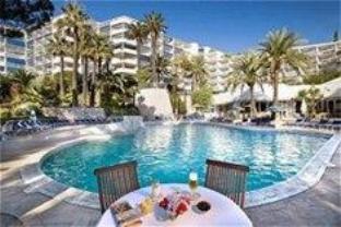 Agoda.com Apartments & Hotels France 