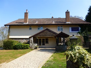 Agoda.com United Kingdom Apartments & Hotels