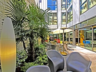 Agoda.com Apartments & Hotels France 