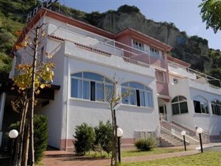 Agoda.com Italy Apartments & Hotels