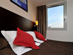 Agoda.com Apartments & Hotels France 