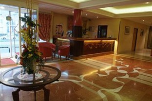 Agoda.com Apartments & Hotels France 