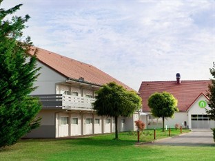 Agoda.com Apartments & Hotels France 