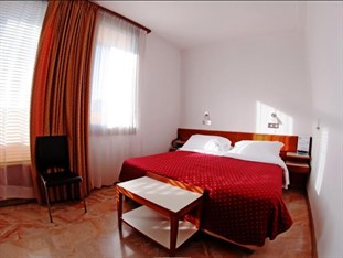 Agoda.com Italy Apartments & Hotels
