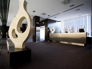 Agoda.com Spain Apartments & Hotels