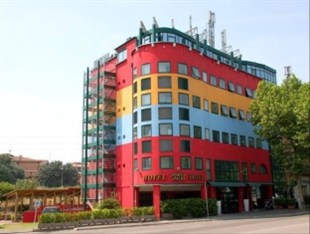 Agoda.com Italy Apartments & Hotels