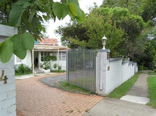 Agoda.com Australia Apartments & Hotels