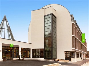 Agoda.com Apartments & Hotels France 