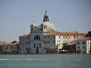 Agoda.com Italy Apartments & Hotels