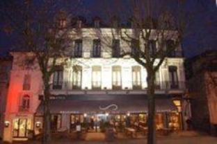 Agoda.com Apartments & Hotels France 