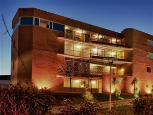 Agoda.com Apartments & Hotels France 