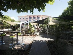 Agoda.com Apartments & Hotels France 