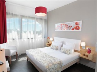 Agoda.com Apartments & Hotels France 