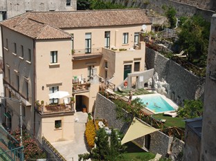 Agoda.com Italy Apartments & Hotels
