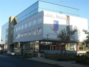 Agoda.com Apartments & Hotels France 