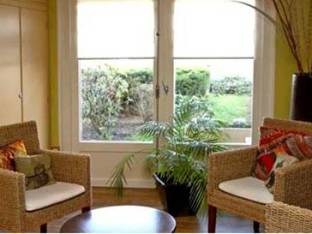 Agoda.com Apartments & Hotels France 