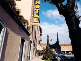 Agoda.com Italy Apartments & Hotels