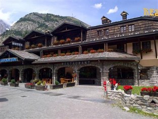 Agoda.com Italy Apartments & Hotels
