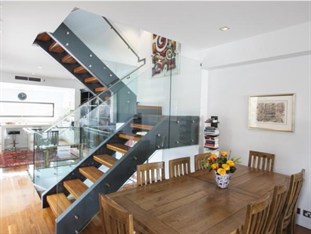 Agoda.com Australia Apartments & Hotels