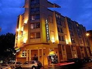 Agoda.com Apartments & Hotels France 