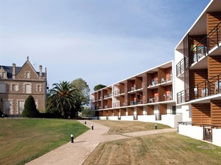 Agoda.com Apartments & Hotels France 