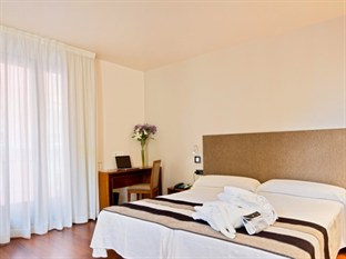 Agoda.com Spain Apartments & Hotels