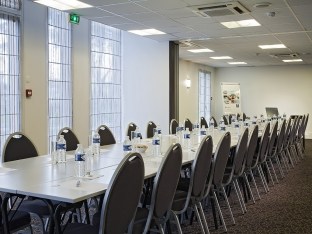 Agoda.com Apartments & Hotels France 