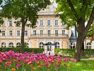 Agoda.com Germany Apartments & Hotels