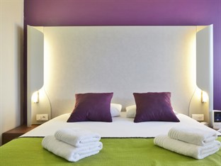 Agoda.com Apartments & Hotels France 