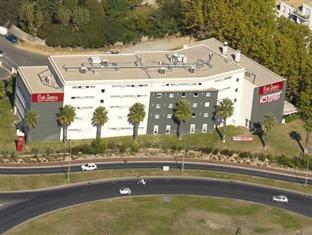 Agoda.com Apartments & Hotels France 